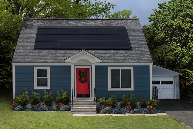 Home-solar-integrated-shingle-house