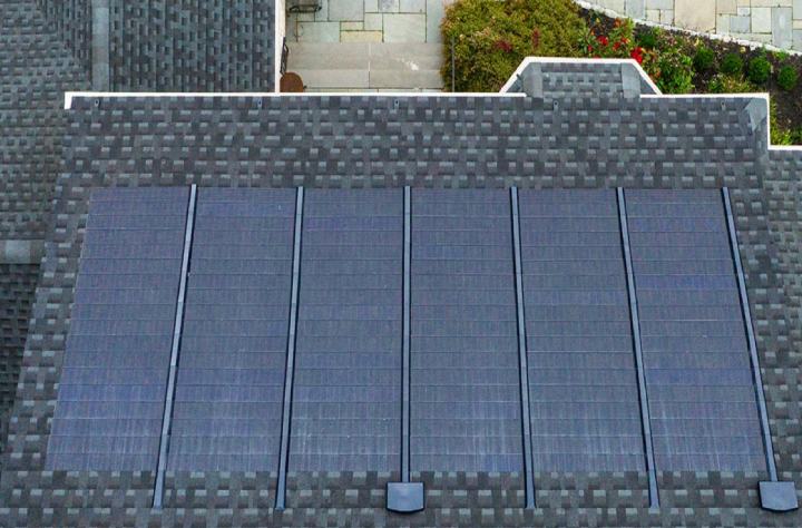 Solar-roofing